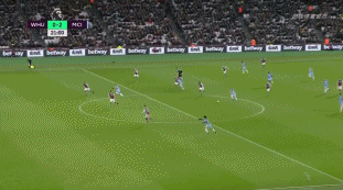 记者：西蒙斯已正式告知莱比锡他想加盟切尔西