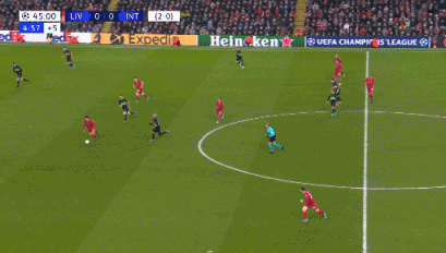 伊朗前锋塔雷米欧冠赛场攻破皇马大门！成为第二位攻...